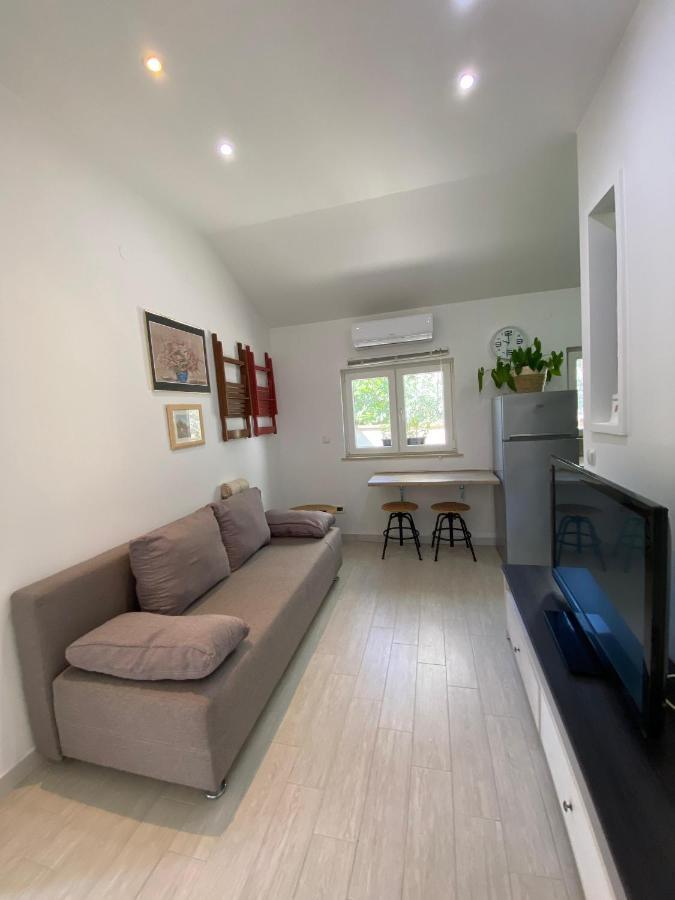 Apartman Cukar II Pula Apartment Bagian luar foto