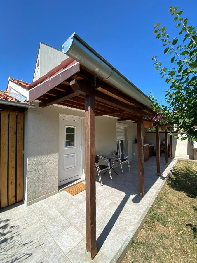 Apartman Cukar II Pula Apartment Bagian luar foto